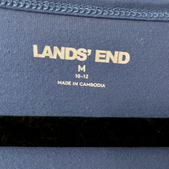 Lands End Womens T Shirt Short Sleeve Scoop Neck Stretch Blue Medium - Picture 3 of 5
